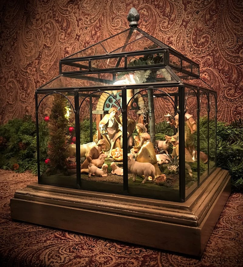 The Glass Conservatory Nativity, photograph 2