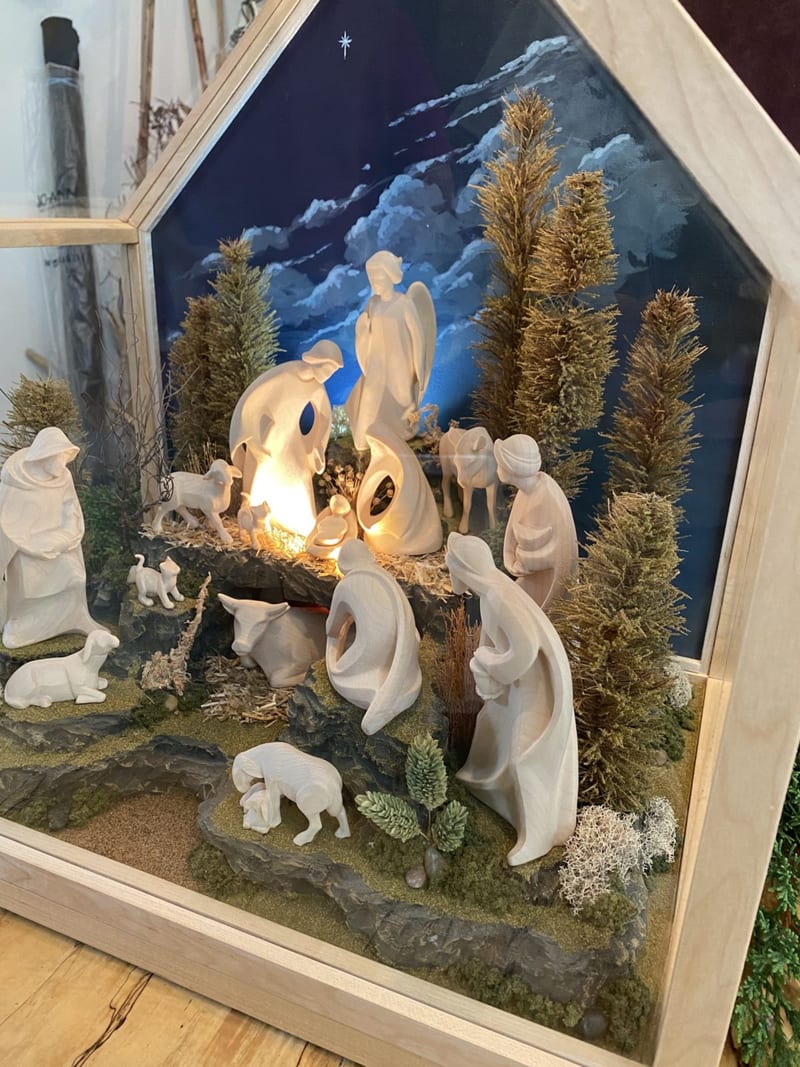 The Sanctuary Grove Nativity, photograph 6