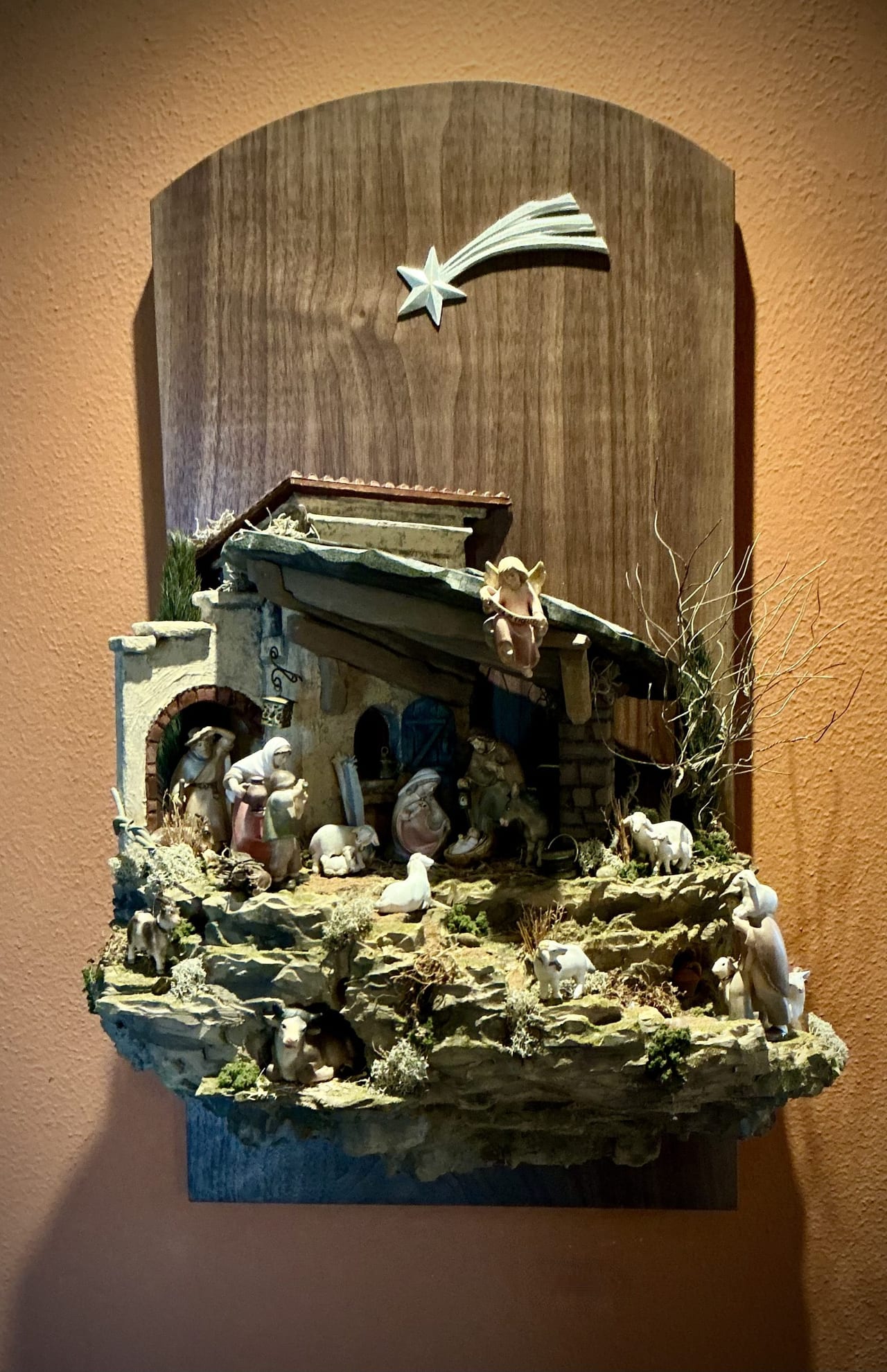 The Navidad Wall Nativity, photograph 4