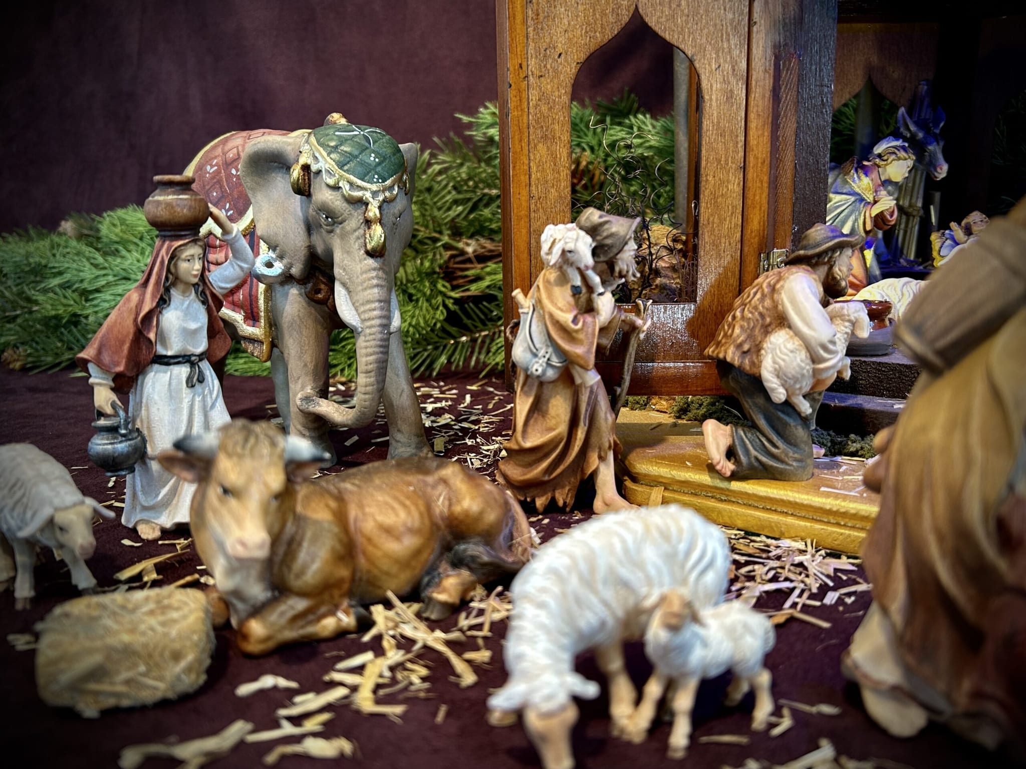 The Renaissance Duomo Nativity, photograph 5