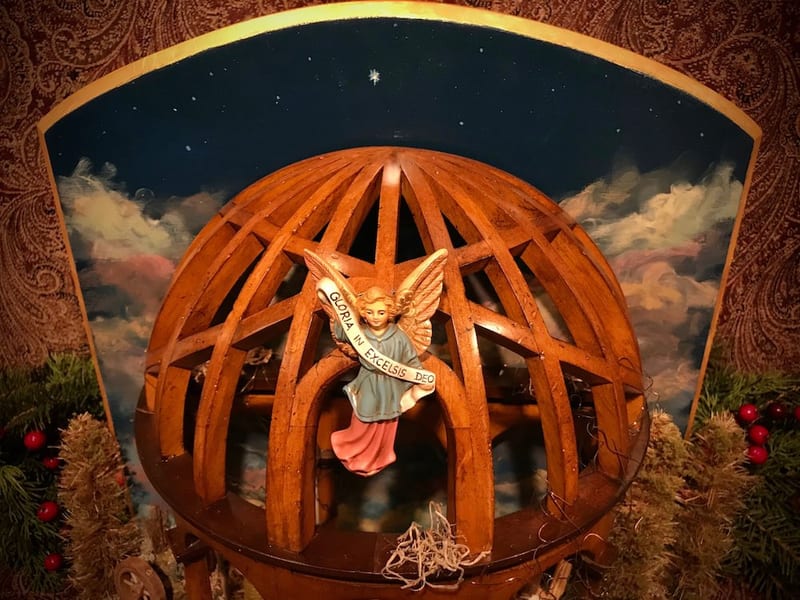 The Marolin Manger, photograph 6